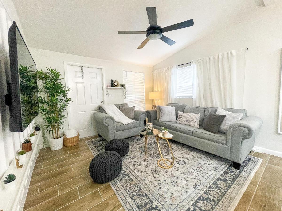 Cozy Home In Tampa Near Ybor & Busch Gardens Exterior photo